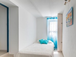 3 bedrooms, WiFi - Anaisim by Interhome (Saint Cyr sur Mer La Madrague)