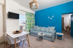 TV - Anemi blue apt, suitable up to 4, near the beach! (Rethimno)