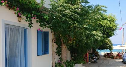 Sea Breeze Covered House
