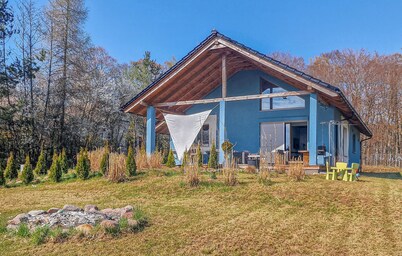 4 bedroom nice home in Mikorowo