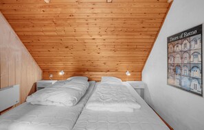 2 bedrooms