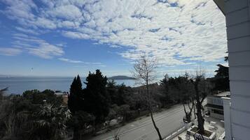 Deniz Manzarali Balkonlu Oda | View from room