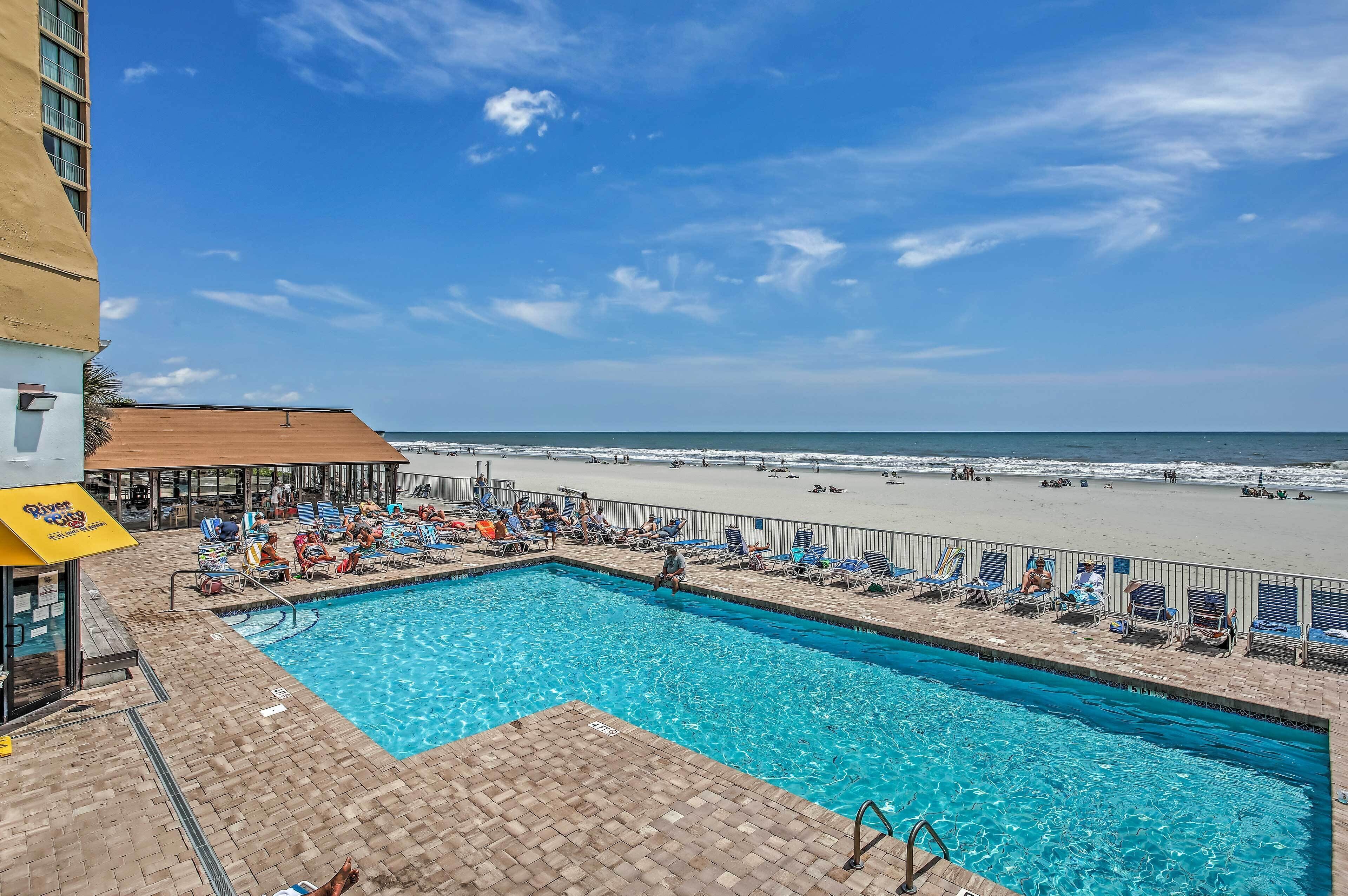 Condo w/ Beach Access & Community Amenities!