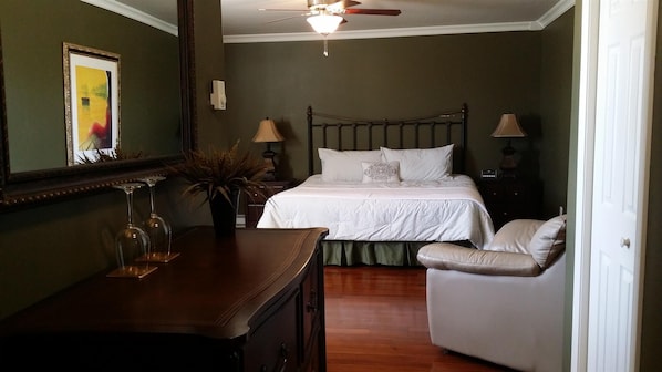 Premium bedding, pillowtop beds, desk, laptop workspace