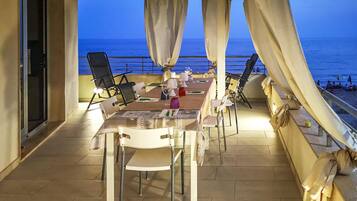 Ristorazione all'aperto