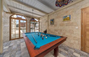 Spielezimmer