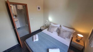 6 bedrooms, desk, iron/ironing board, free WiFi - A 4-bedroom Villa with private pool, located in quiet countryside, 2 km from sea (Herceg Novi Municipality)
