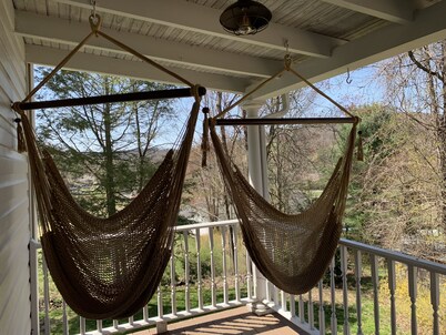 Serene Home at Harveys Lake