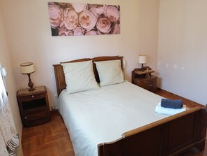 3 makuuhuonetta, ÀÀnieristys, silitysrauta/-lauta, ilmainen Wi-Fi