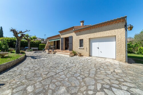 Charming house at the gateway to the Ardèche
