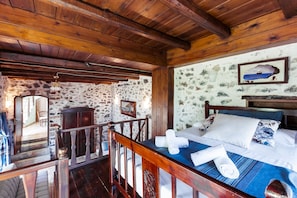 2 Schlafzimmer, Schreibtisch, Verdunkelungsvorhänge