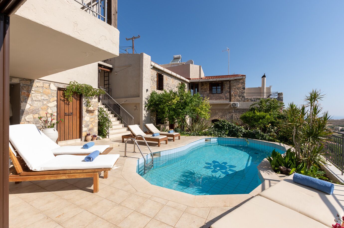 2 outdoor pools, open 10:00 AM to 9:00 PM, pool umbrellas, sun loungers