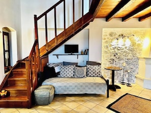 Margarita Woodstone House without pool with Spa Hot Tub | Living area - Elia Woodstone Houses (Hersonissos)