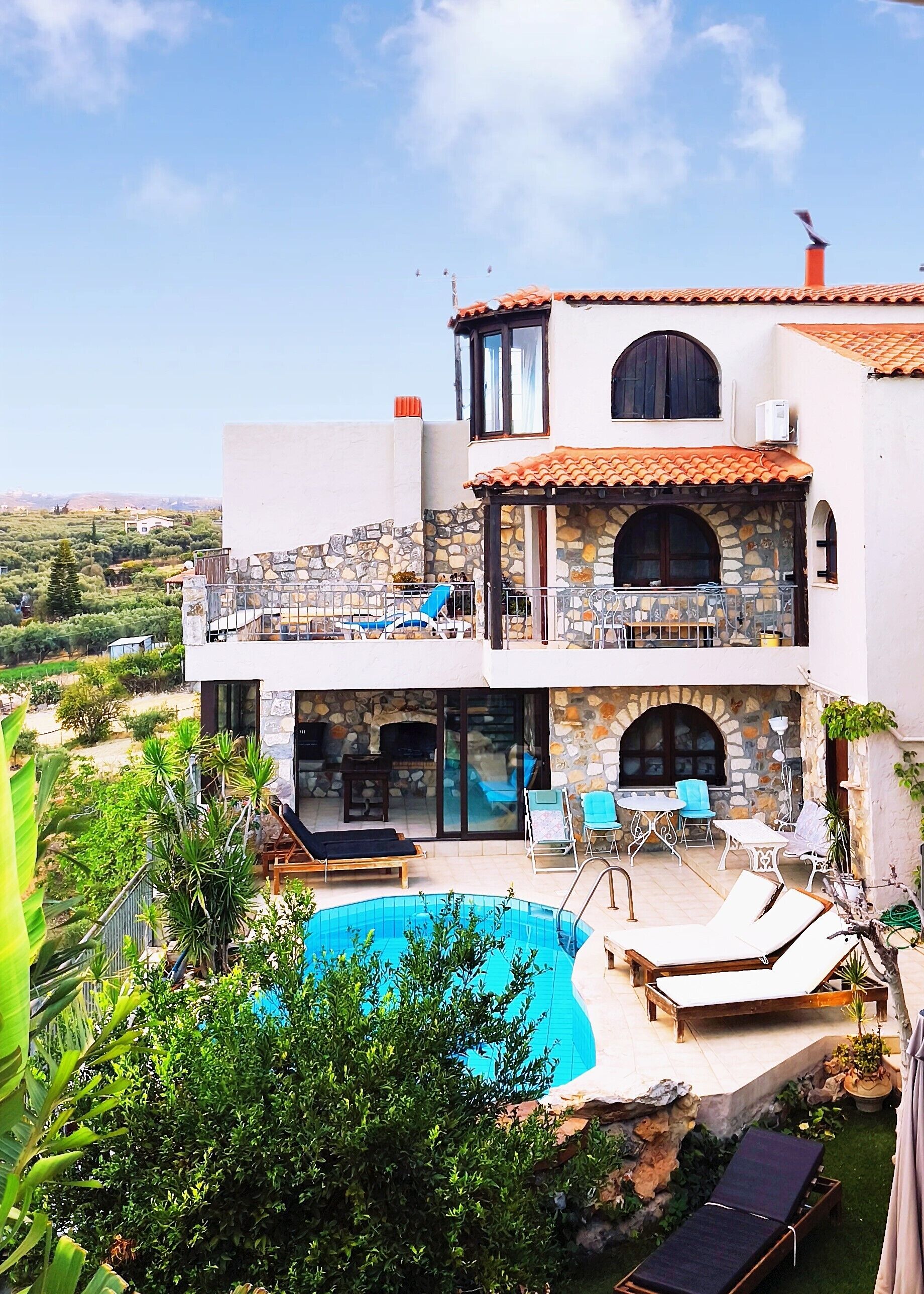 Fachada de la propiedad