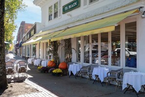 Restauration extérieure