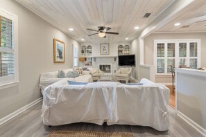 Älytelevisio, kirjoja