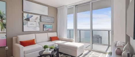 Téléviseur, bureau