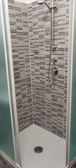 Shower, bidet