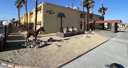 Romantic Retro Retreat Valley Ho Hidden Palms