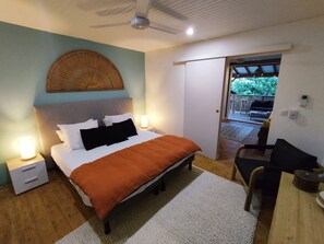 1 slaapkamer, een strijkplank/strijkijzer, wifi, beddengoed