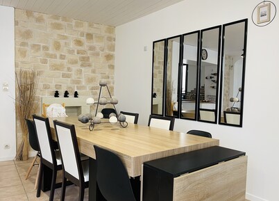 Group gîte near Futuroscope and Poitiers. Pets allowed