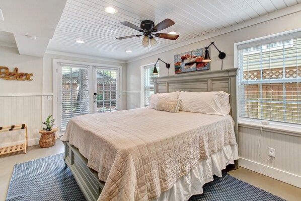 1 bedroom, in-room safe, free WiFi, bed sheets