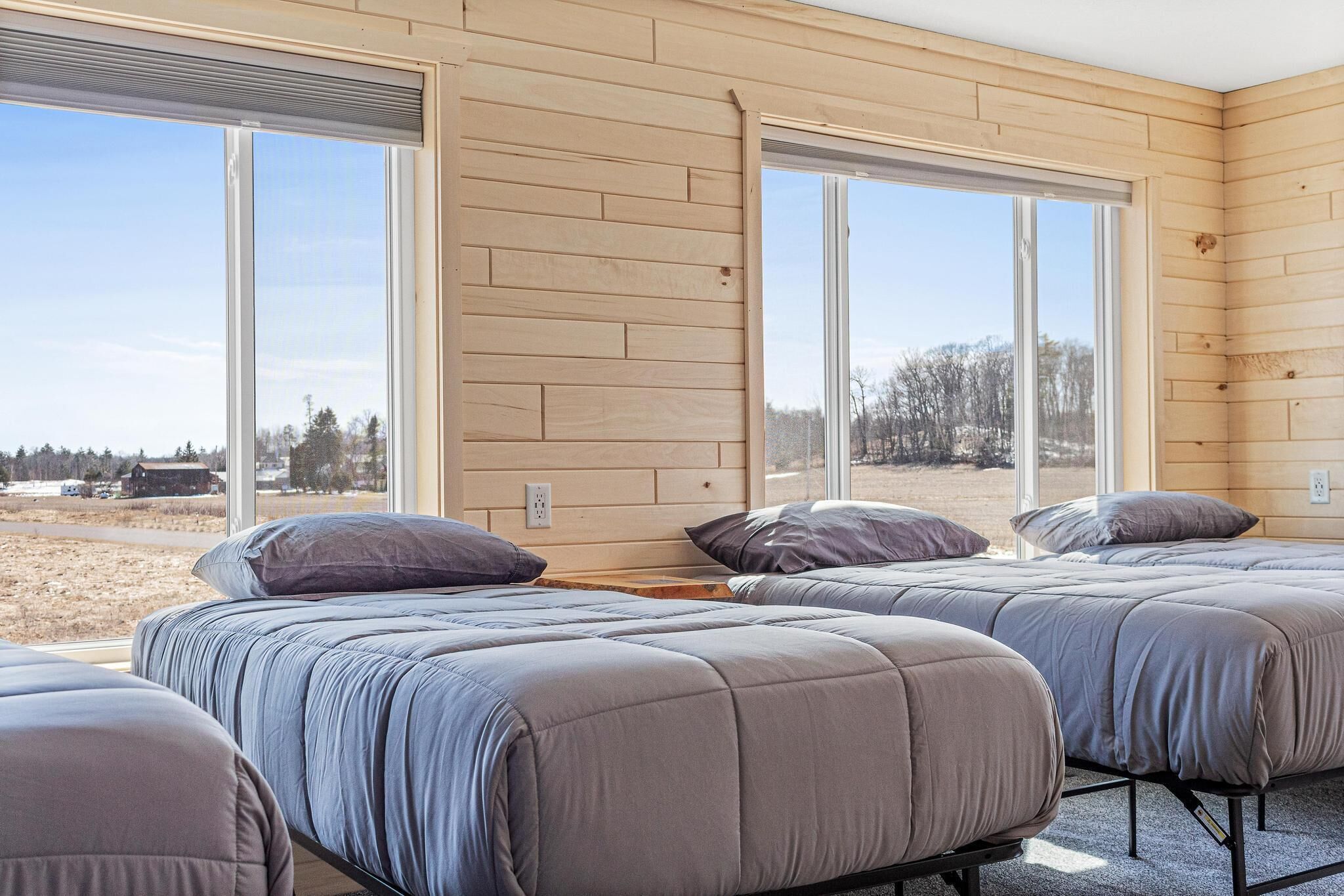 6 bedrooms, iron/ironing board, free WiFi, bed sheets