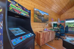 Spielezimmer