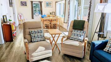 Älytelevisio, kirjoja