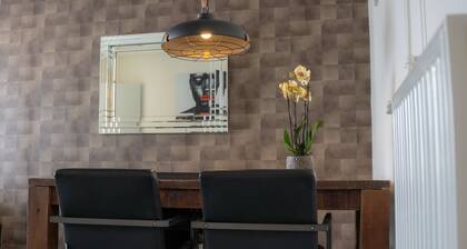 Cozy apartment - 150 meters from beach!