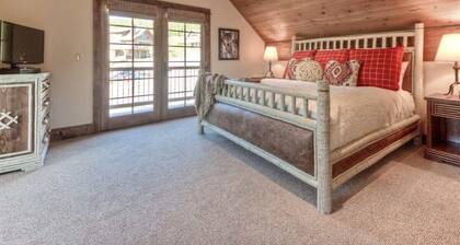 Luxury 5 Bedroom Big Sky Retreat