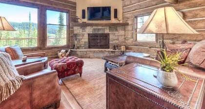 Luxury 5 Bedroom Big Sky Retreat