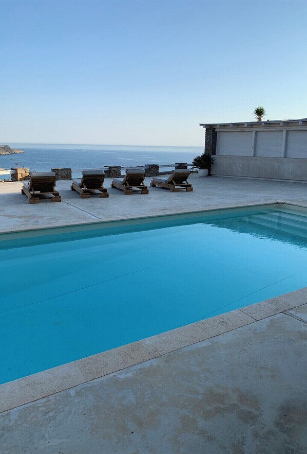 Alberca al aire libre 