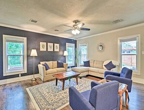 Smart TV, fireplace, printers