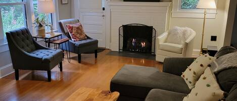 Smart TV, fireplace, offices