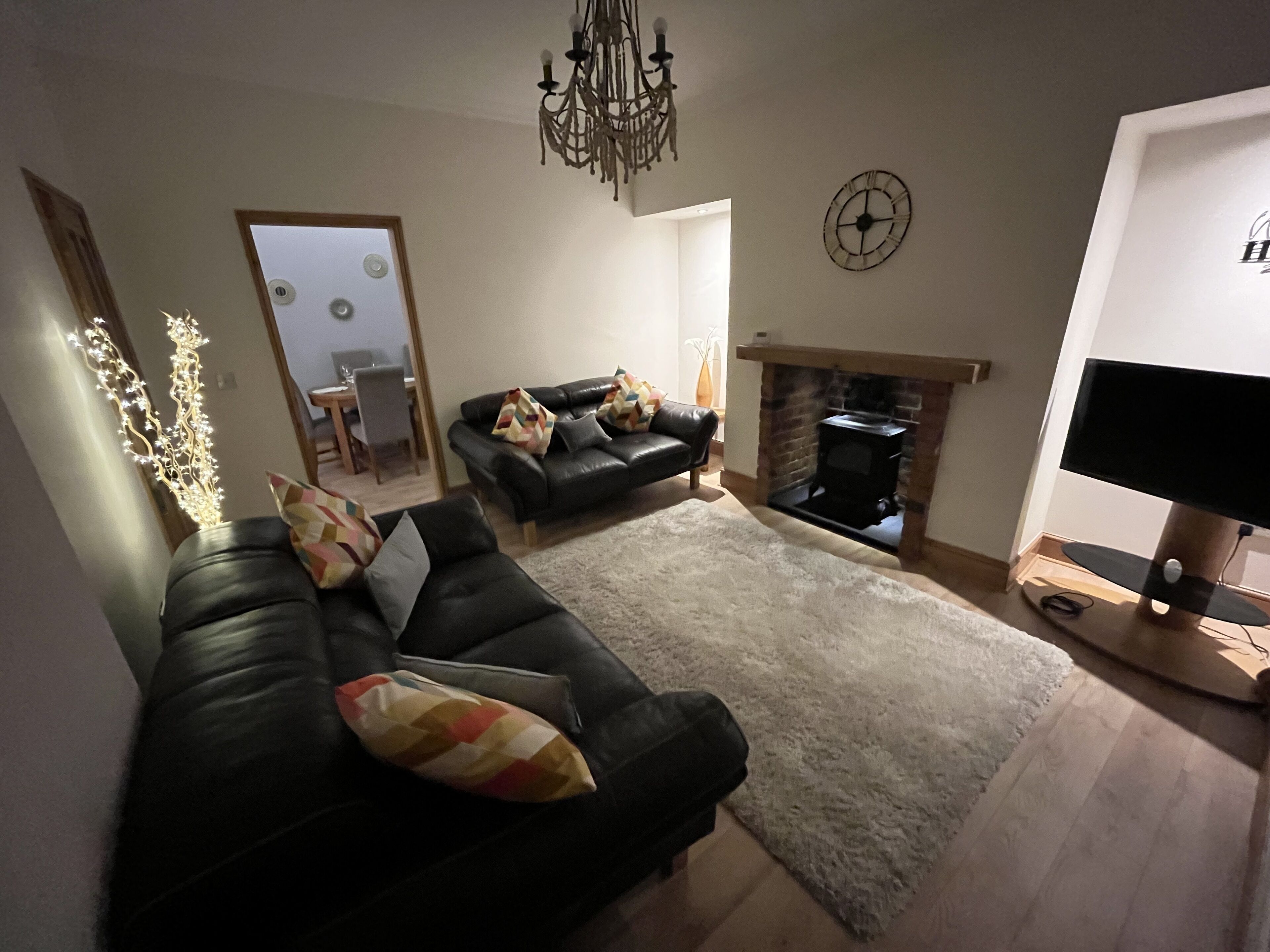 TV connectée, cheminée