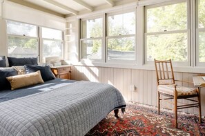 5 chambres, bureau, fer et planche à repasser, Wi-Fi gratuit