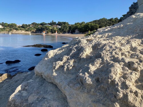 Belle Villa de Tourisme Classée 4*.  Village et Plages 10 min. Animaux bienvenus