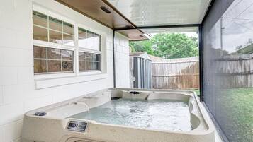 室外 SPA 浴缸