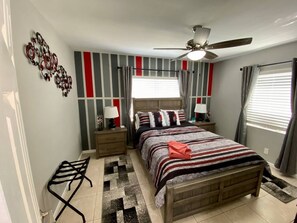 1 quarto, escrivaninha, Wi-Fi, roupa de cama