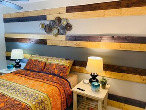 1 bedroom, iron/ironing board, travel cot, free WiFi - 1-Bedroom, Private Deck with Shady Mango Tree (Fort Lauderdale)