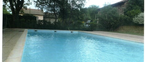 Piscine extérieure