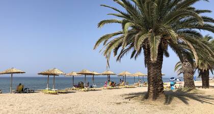 AM House by the Sea, 150 m.from sandy beach