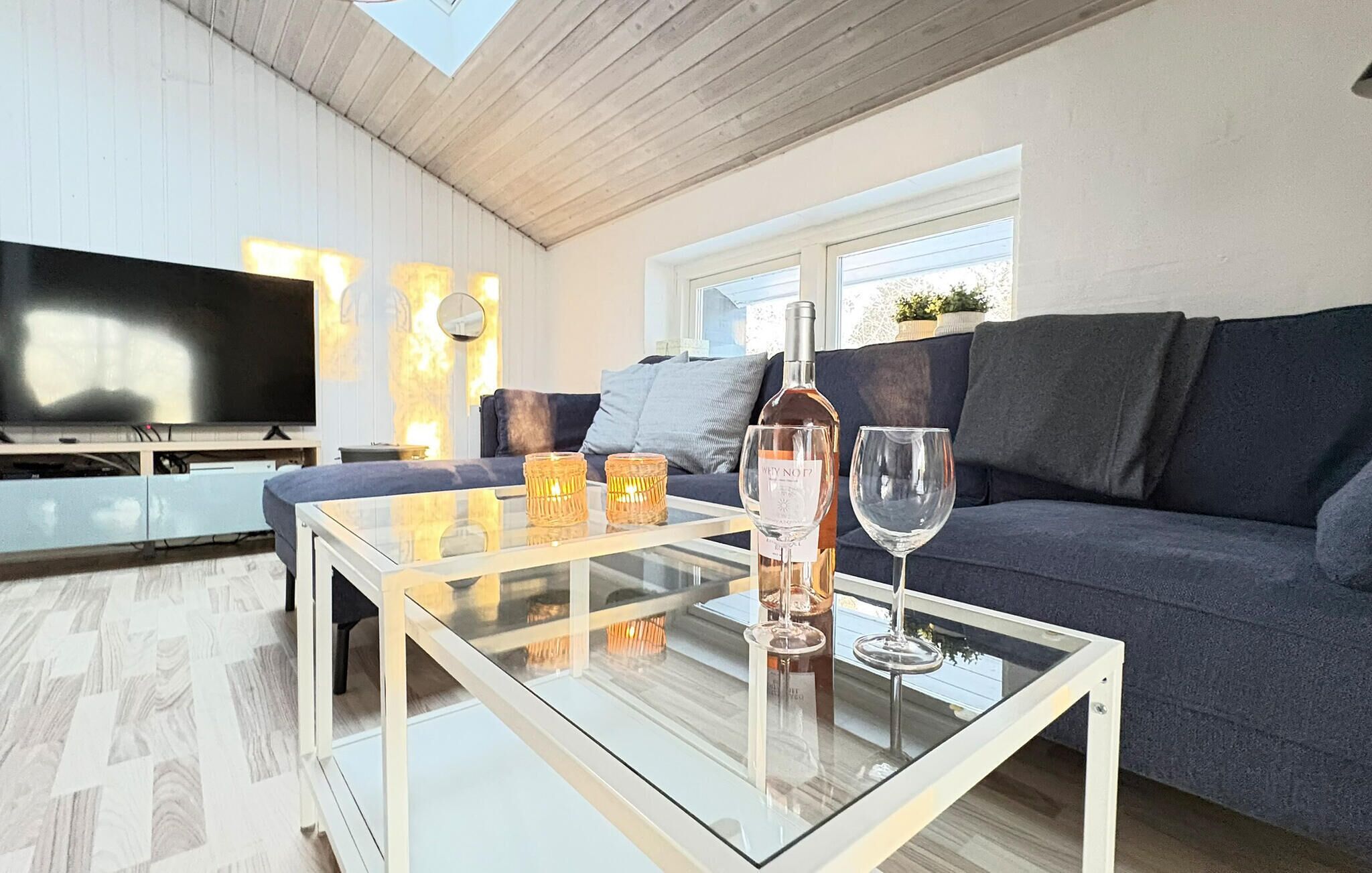 Fireplace, DVD player