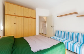 3 chambres, Wi-Fi gratuit, draps fournis