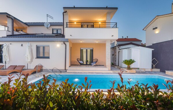 Piscina externa