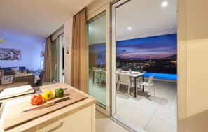 Dining - Amazing home in Trogir with sauna (Trogir)