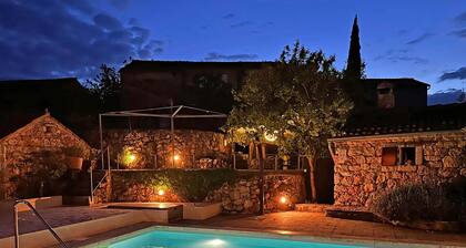 6 bedroom stunning home in Malinska
