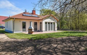 Exterior - Stunning home in Boiensdorf with WiFi (Boiensdorf)