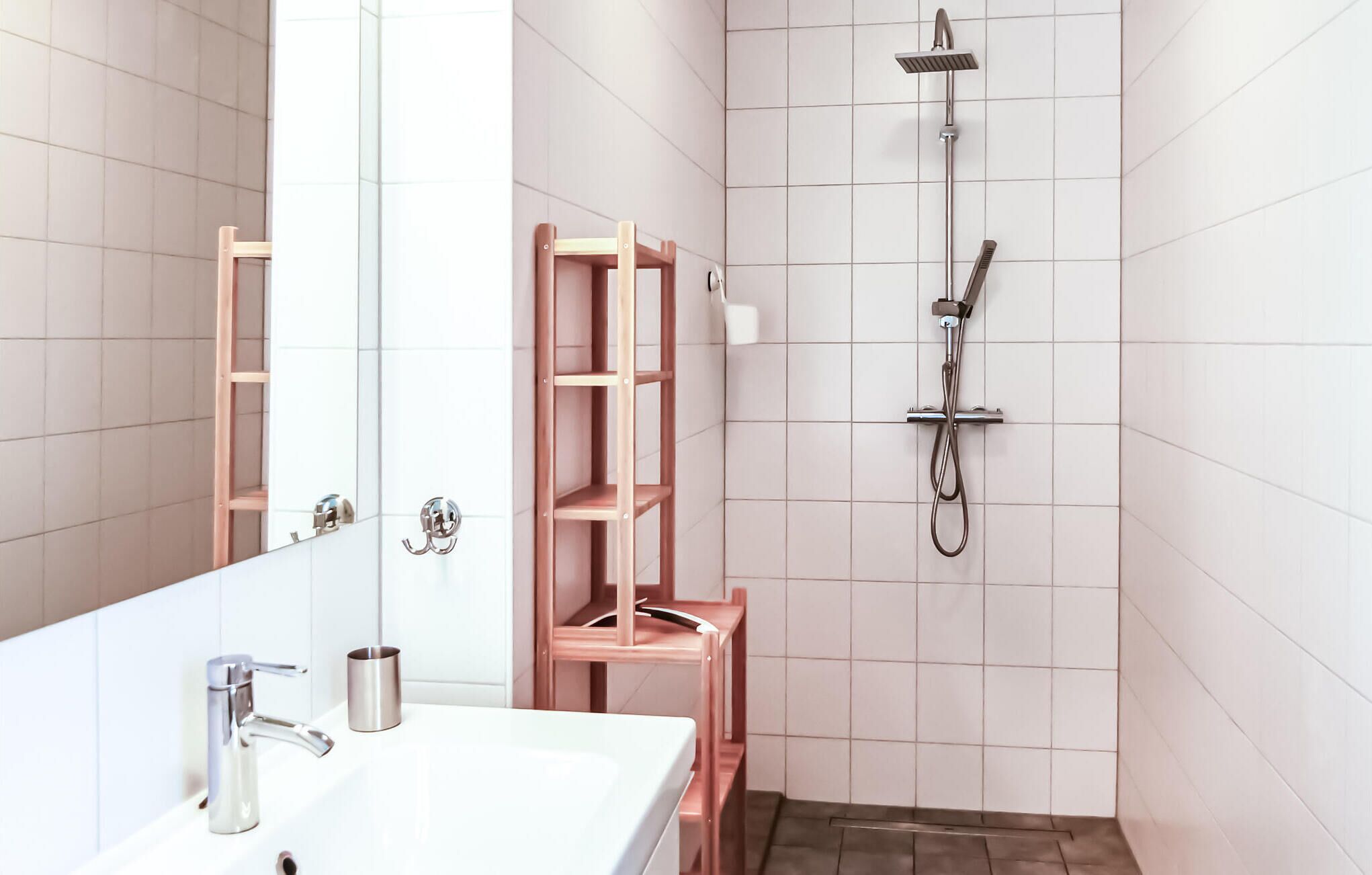 Een douche, een haardroger